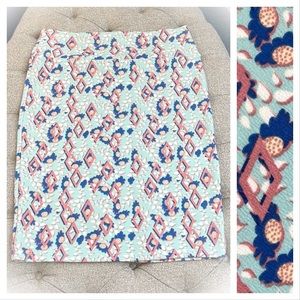 💕Beautiful LuLaRoe Cassie Pencil Skirt💕